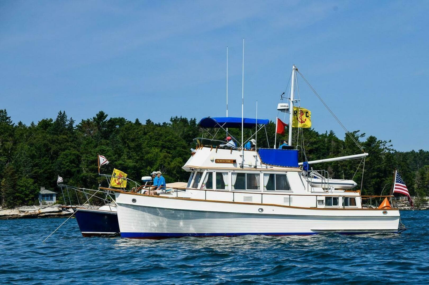 1984 Grand Banks Trawler — photo 1