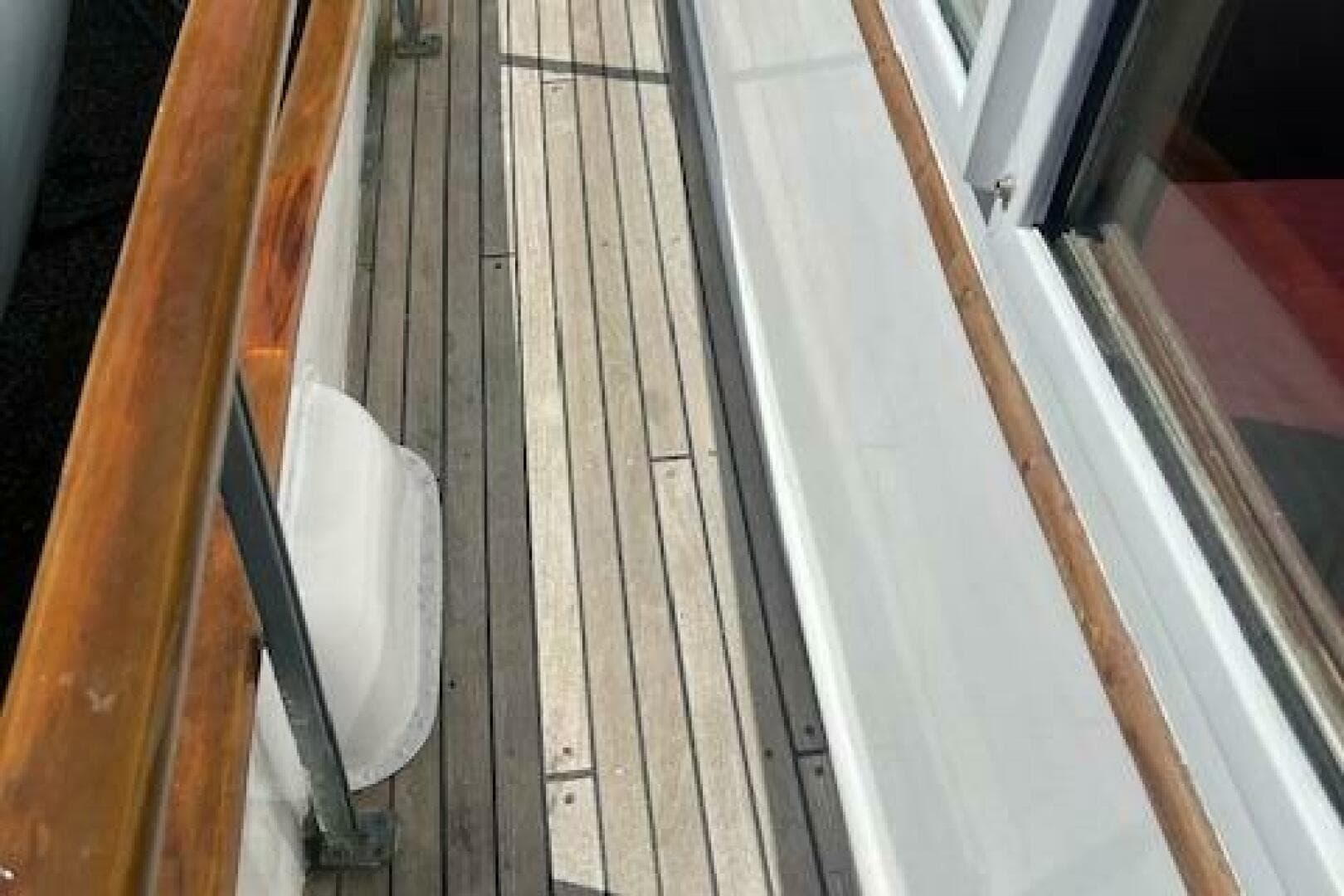 1972 Grand Banks Trawler — photo 9