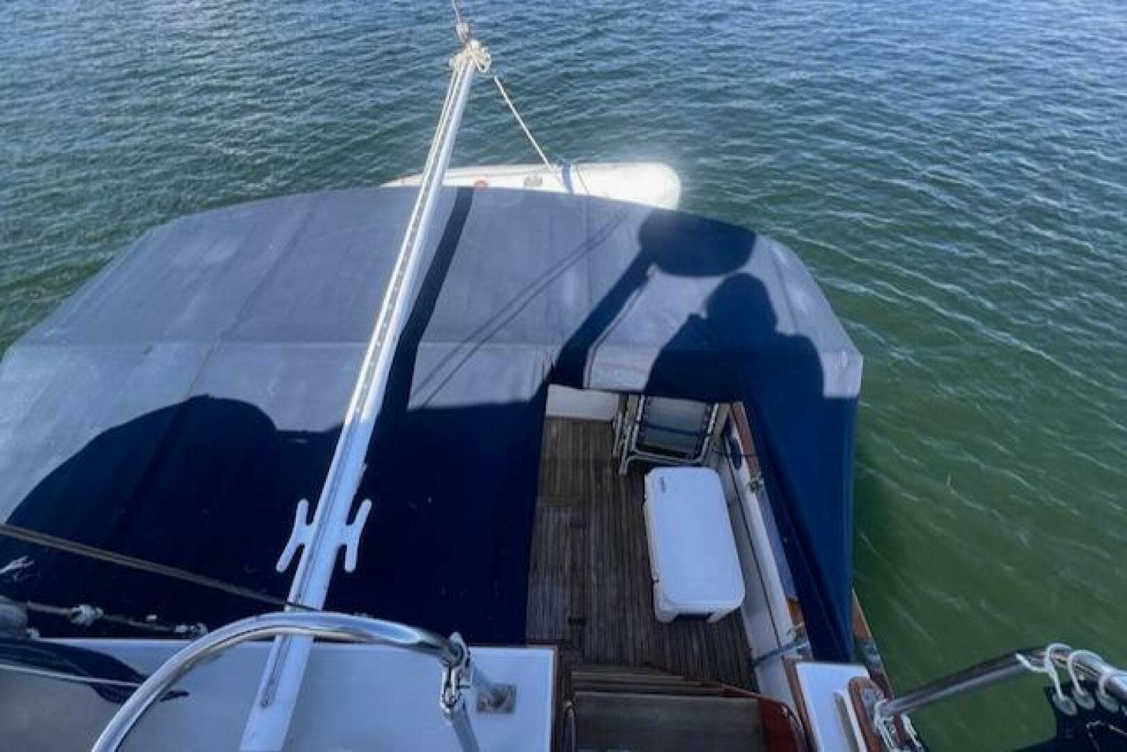 1980 Grand Banks 32 Flybridge Trawler — photo 16