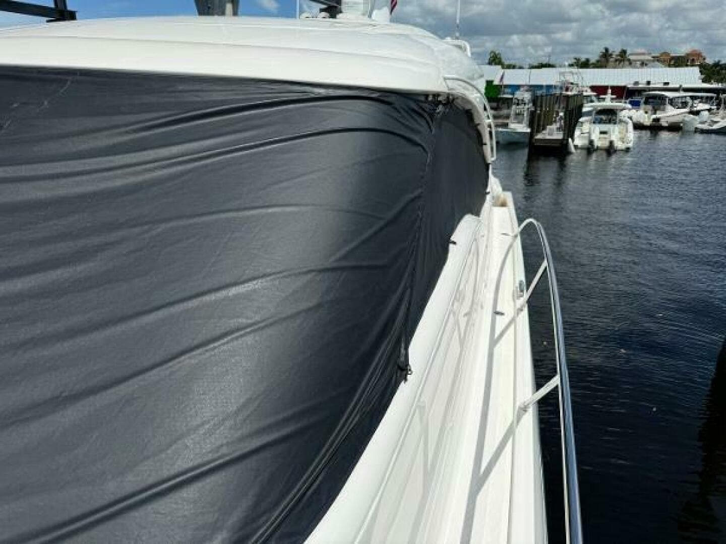 2010 Tiara Yachts 5800 Sovran — photo 107