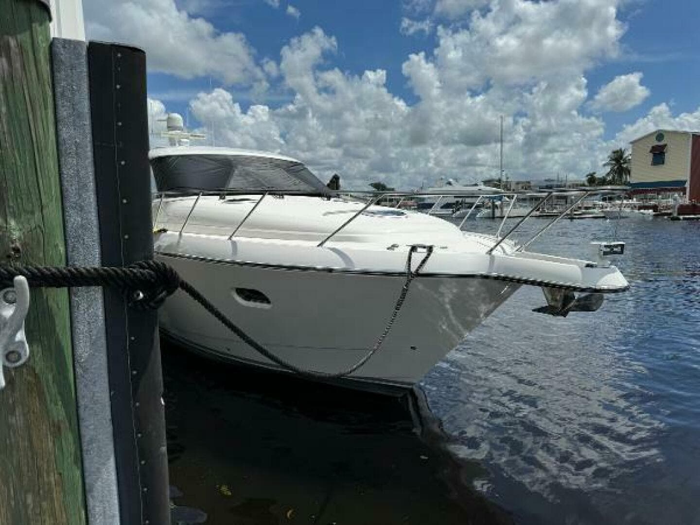 2010 Tiara Yachts 5800 Sovran — photo 99