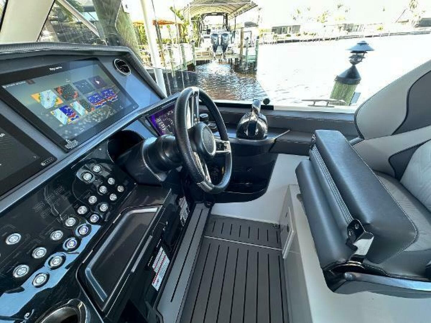 2022 Galeon 325 Gto — photo 64