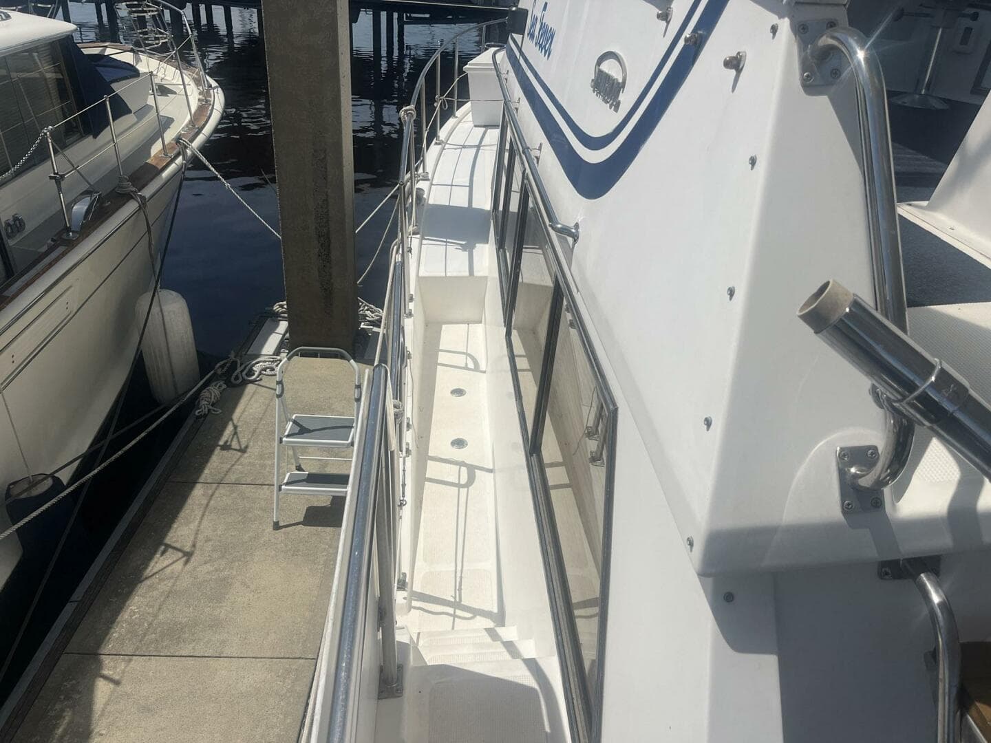 1987 Symbol 44 Sun Deck Mk II — photo 11