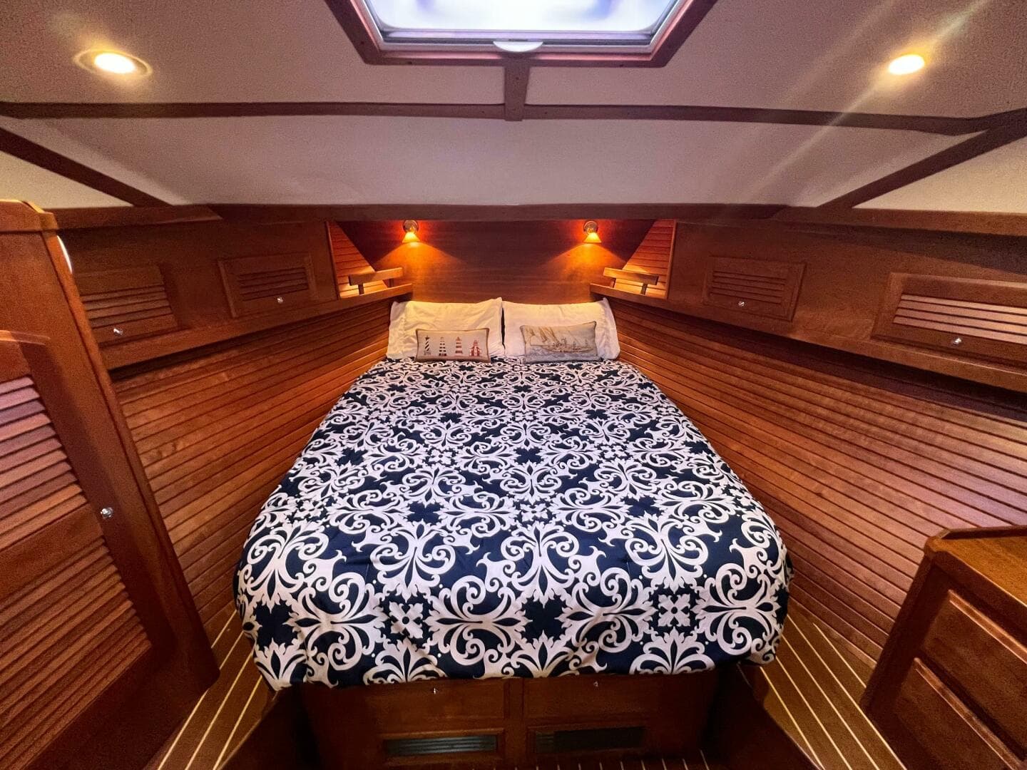 2008 Sabre 42 Hard Top Express — photo 30