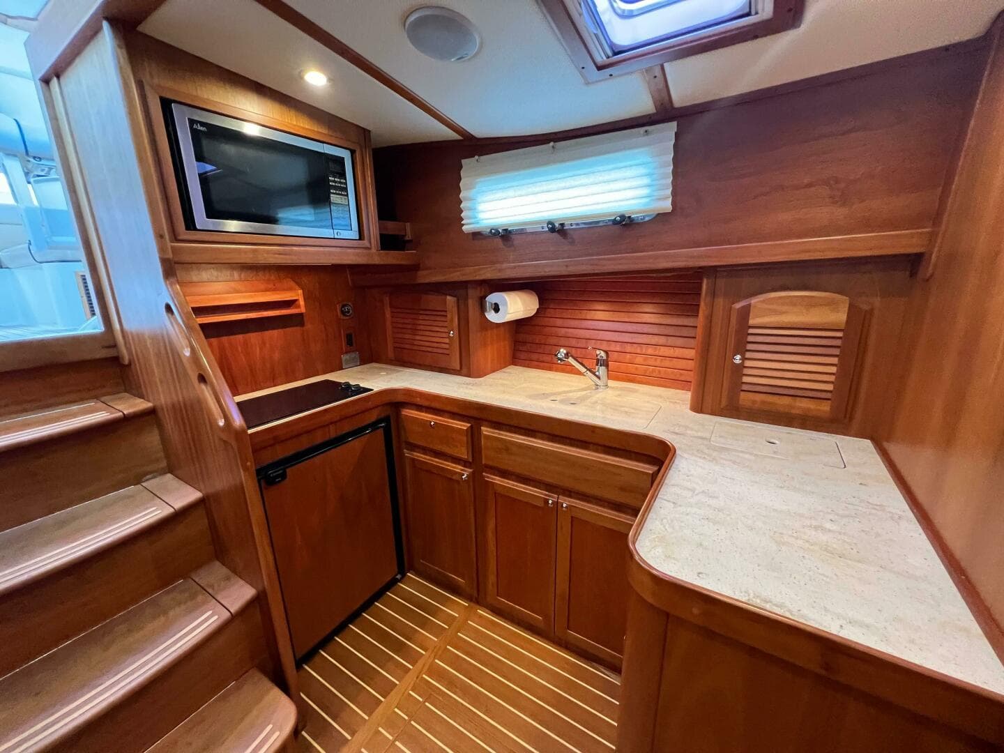 2008 Sabre 42 Hard Top Express — photo 26