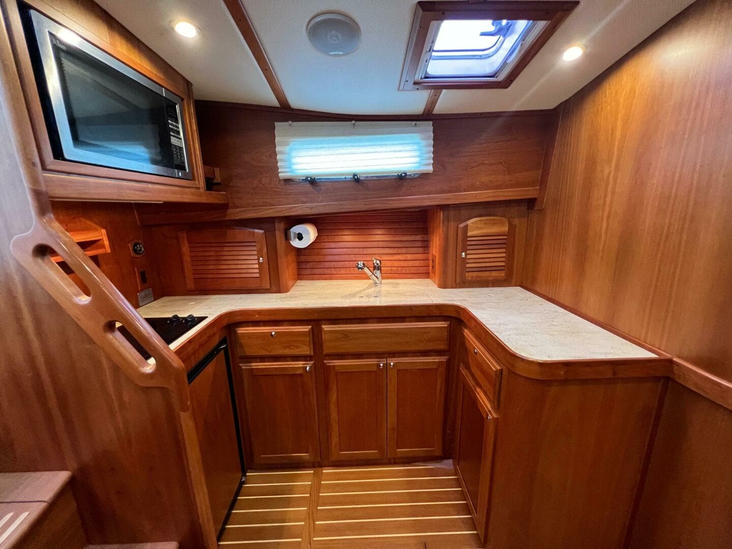 2008 Sabre 42 Hard Top Express — photo 28