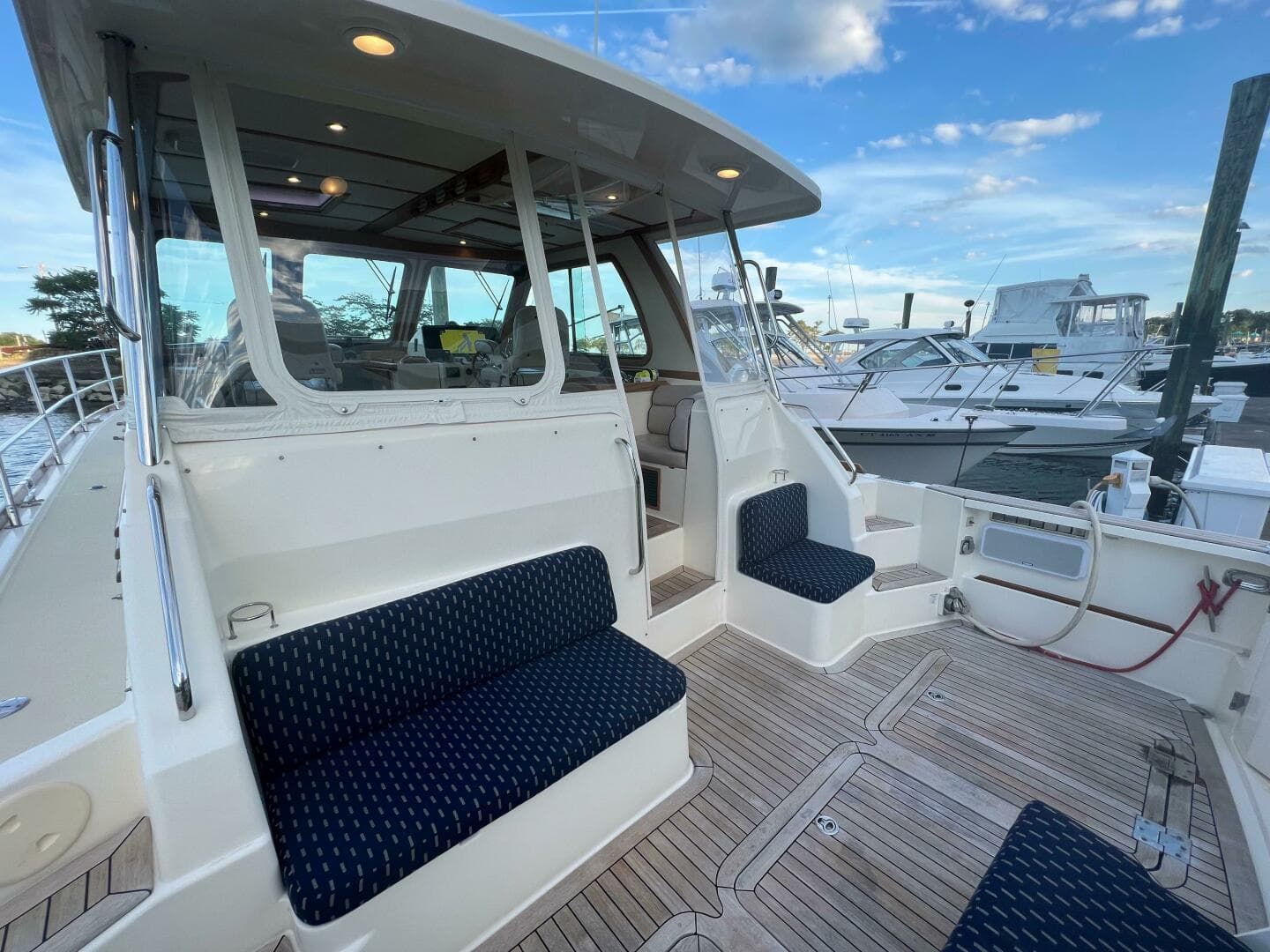 2008 Sabre 42 Hard Top Express — photo 8