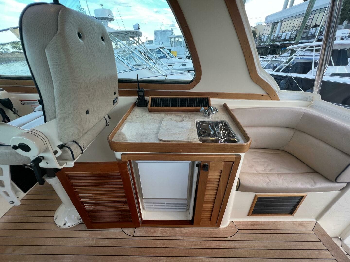 2008 Sabre 42 Hard Top Express — photo 17