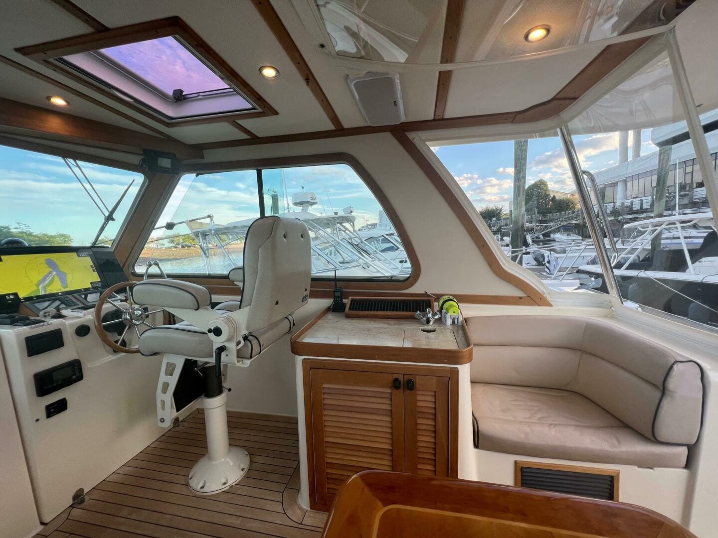 2008 Sabre 42 Hard Top Express — photo 13