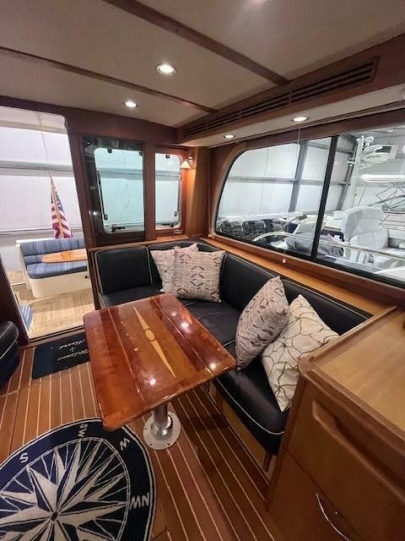 2011 Sabre 40 Sedan — photo 57