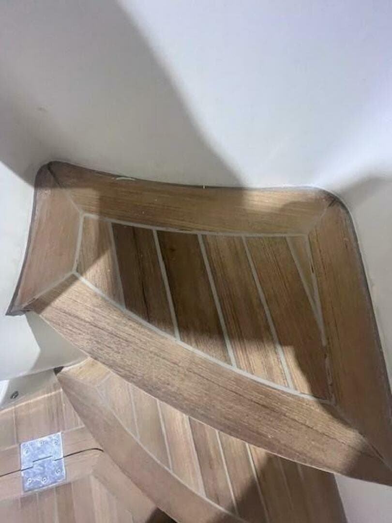 2011 Sabre 40 Sedan — photo 9