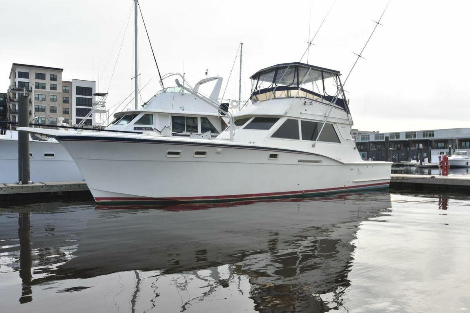 1978 Hatteras 46 Convertible — photo 1
