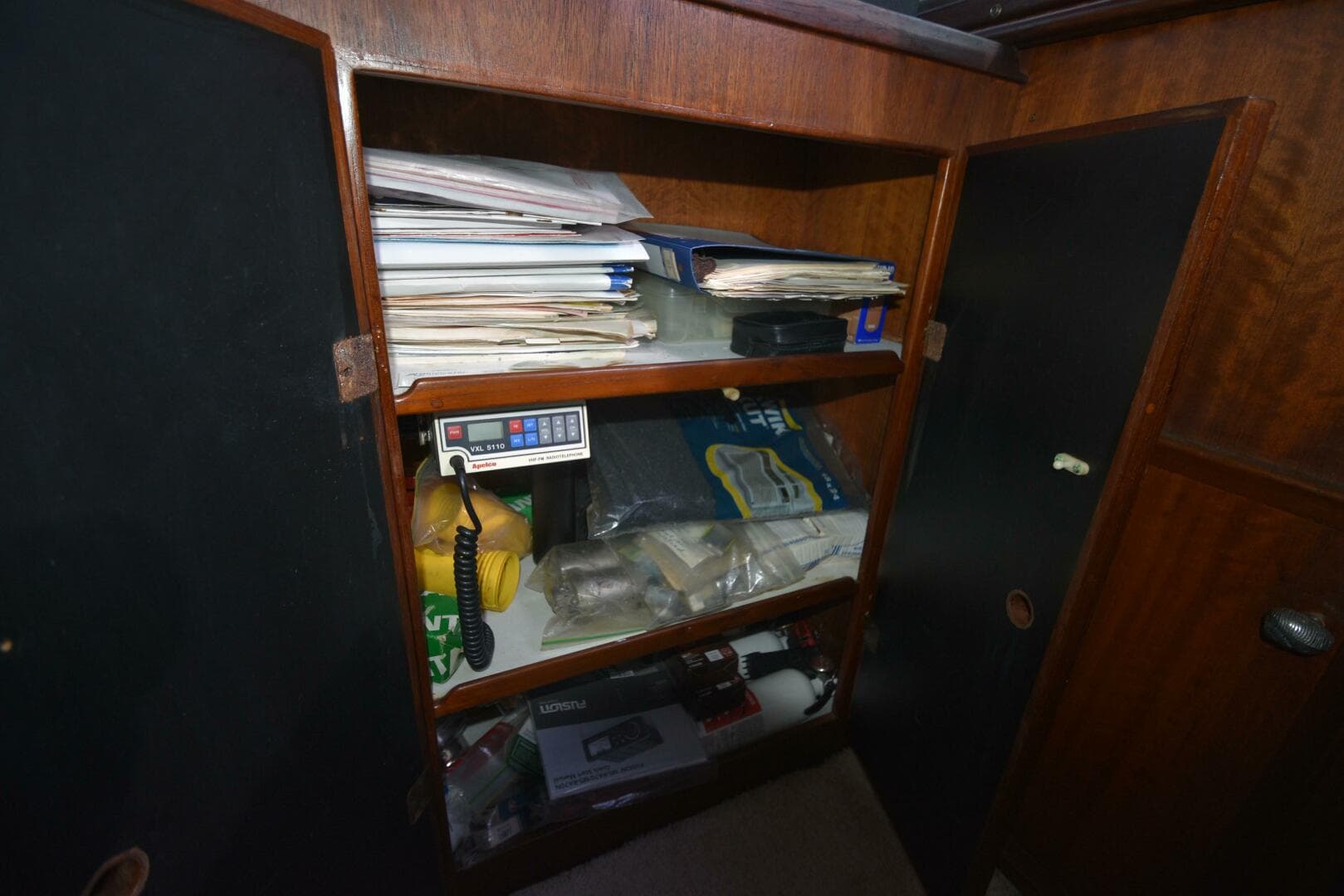 1978 Hatteras 46 Convertible — photo 27