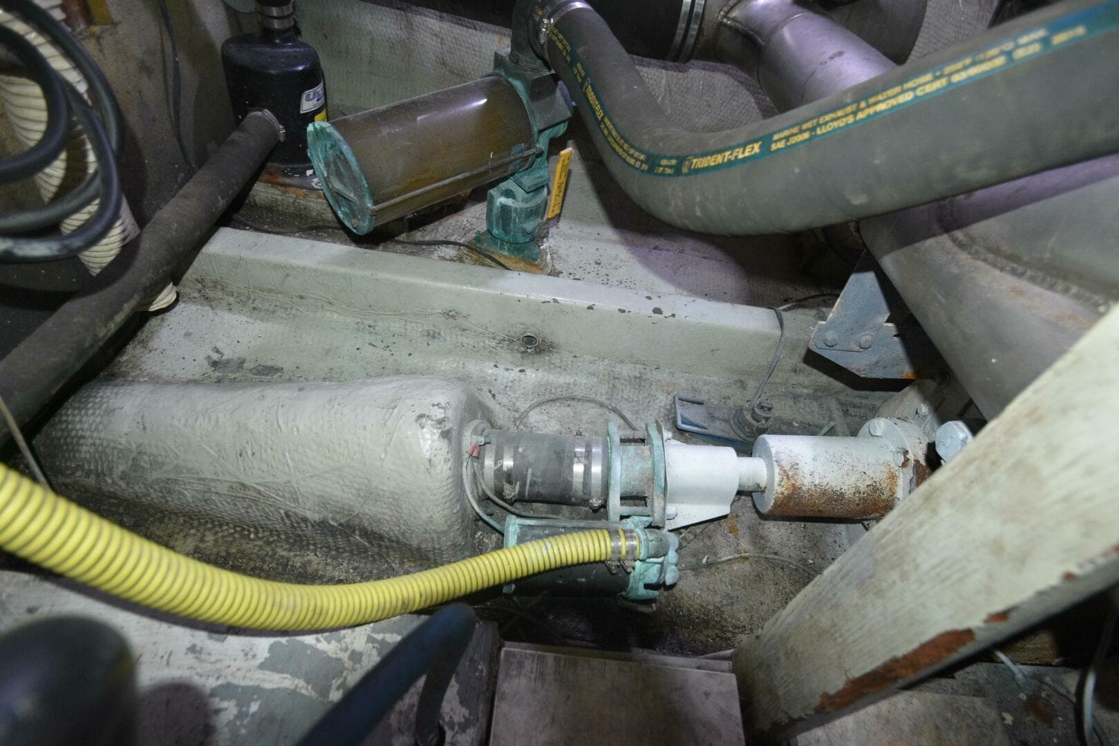 1978 Hatteras 46 Convertible — photo 65