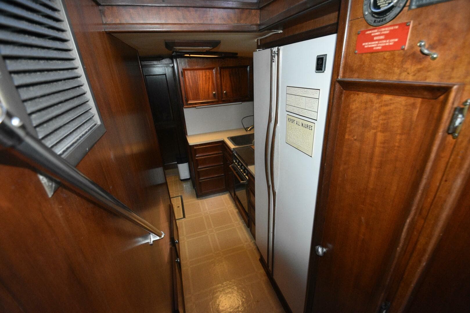 1978 Hatteras 46 Convertible — photo 34