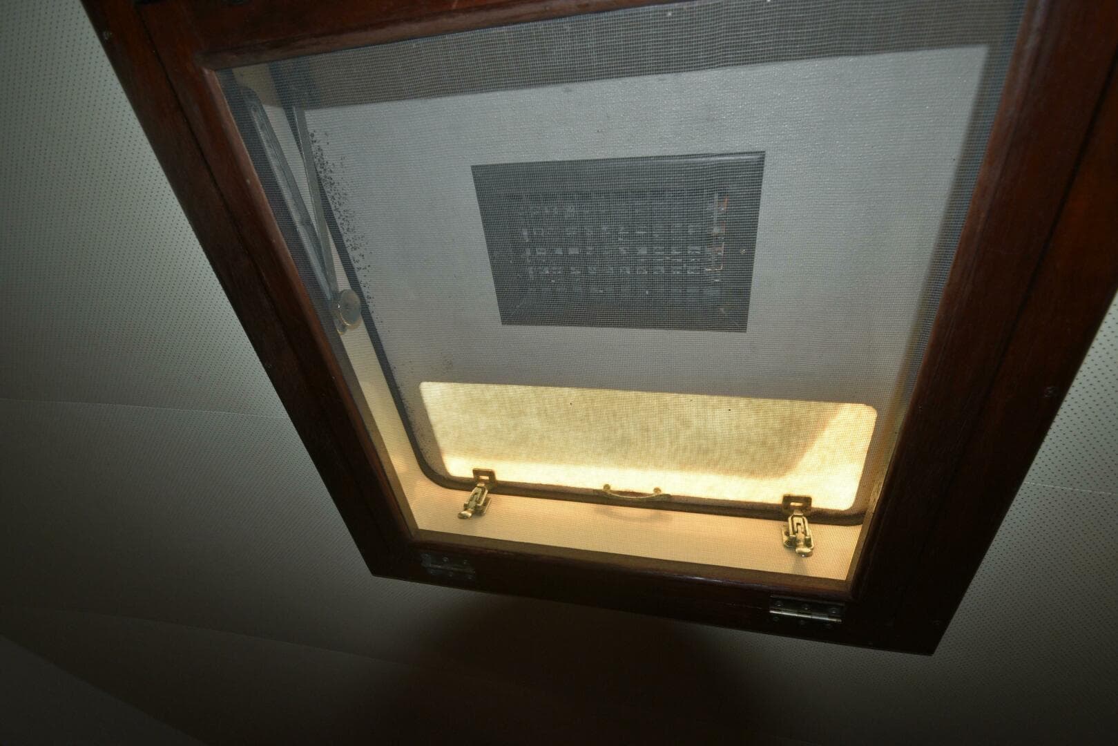 1978 Hatteras 46 Convertible — photo 59