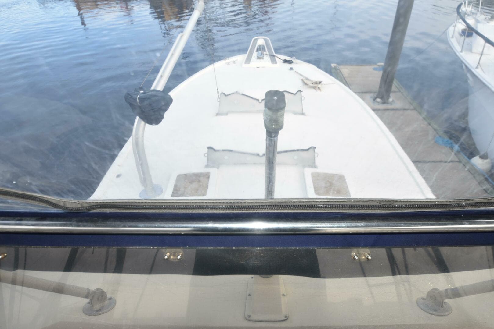 1978 Hatteras 46 Convertible — photo 19