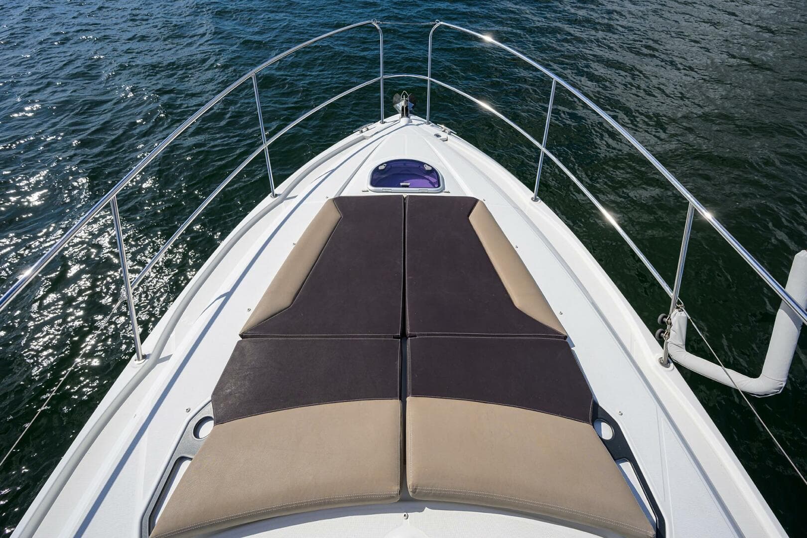 2015 Beneteau 38 GT — photo 43