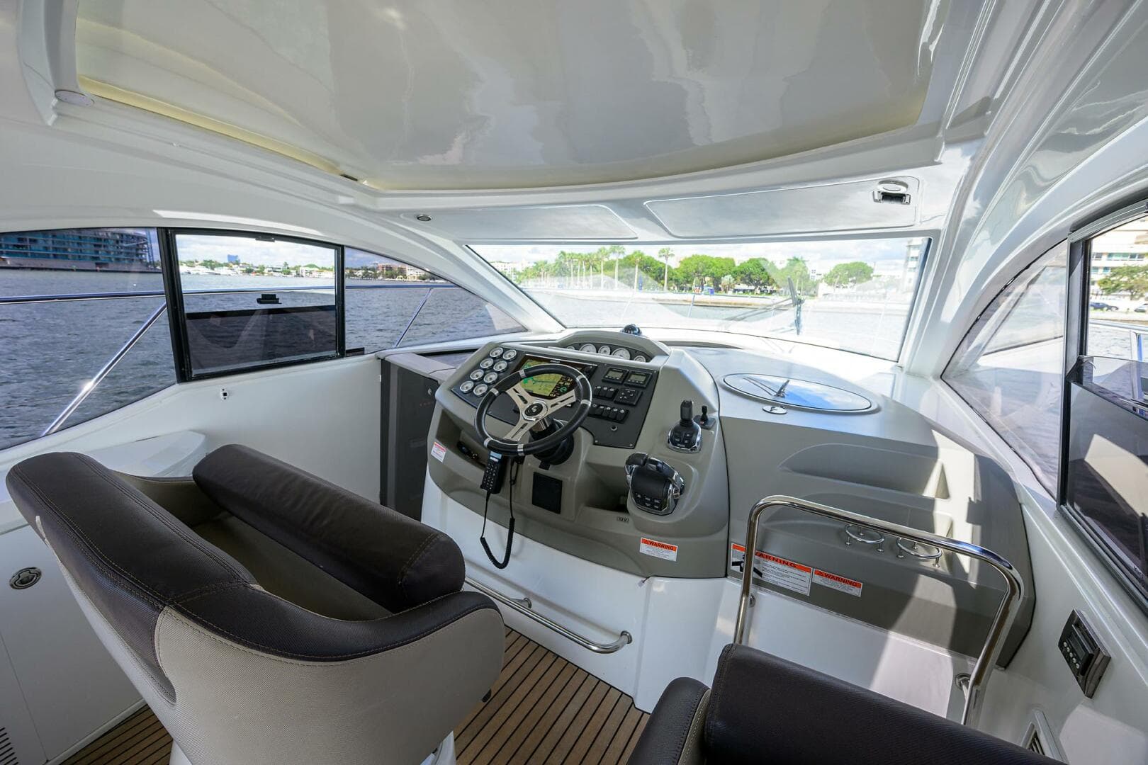 2015 Beneteau 38 GT — photo 18