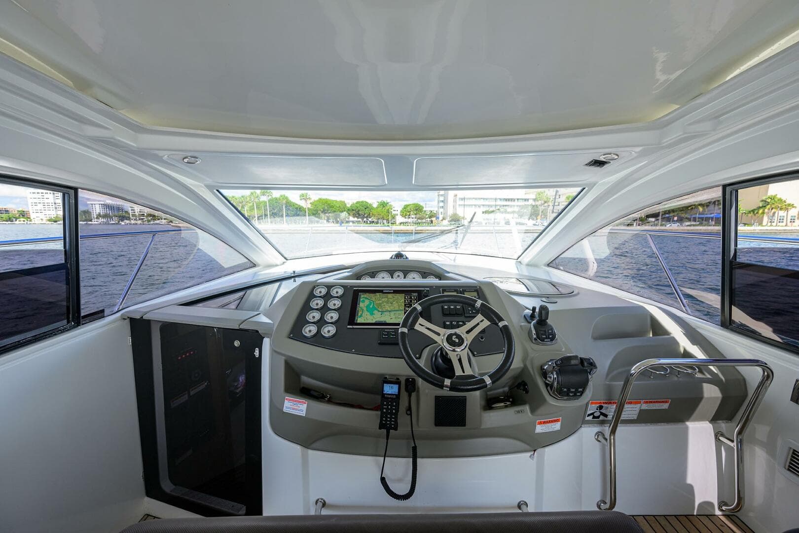 2015 Beneteau 38 GT — photo 19