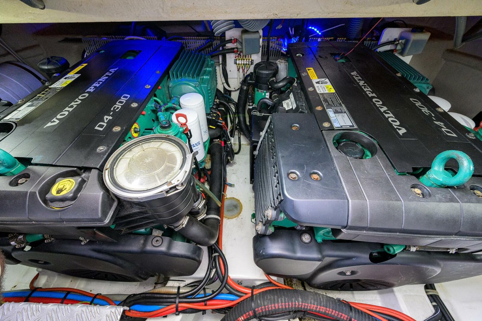 2015 Beneteau 38 GT — photo 54