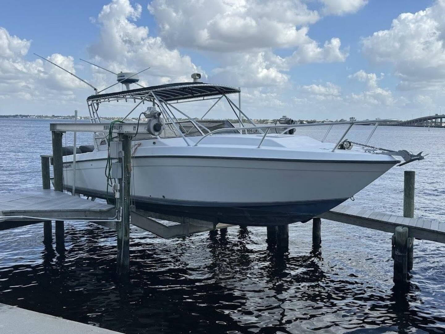 2001 Contender — photo 8