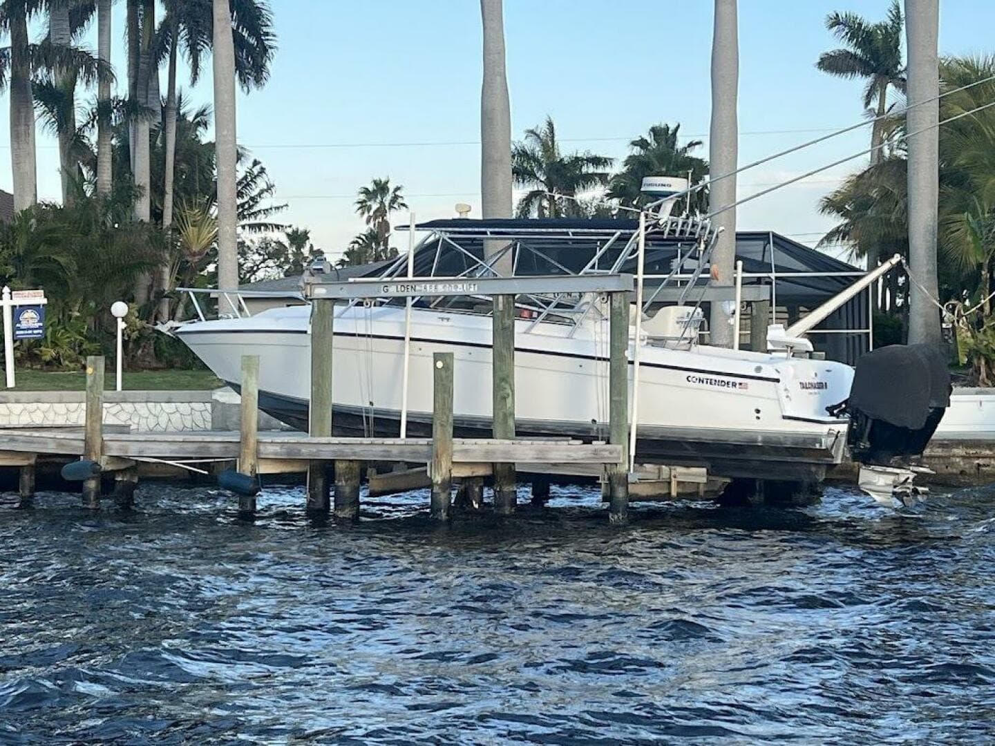 2001 Contender — photo 3