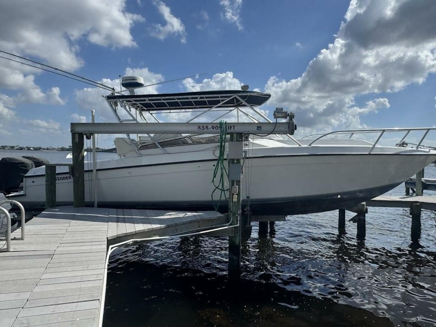 2001 Contender — photo 9