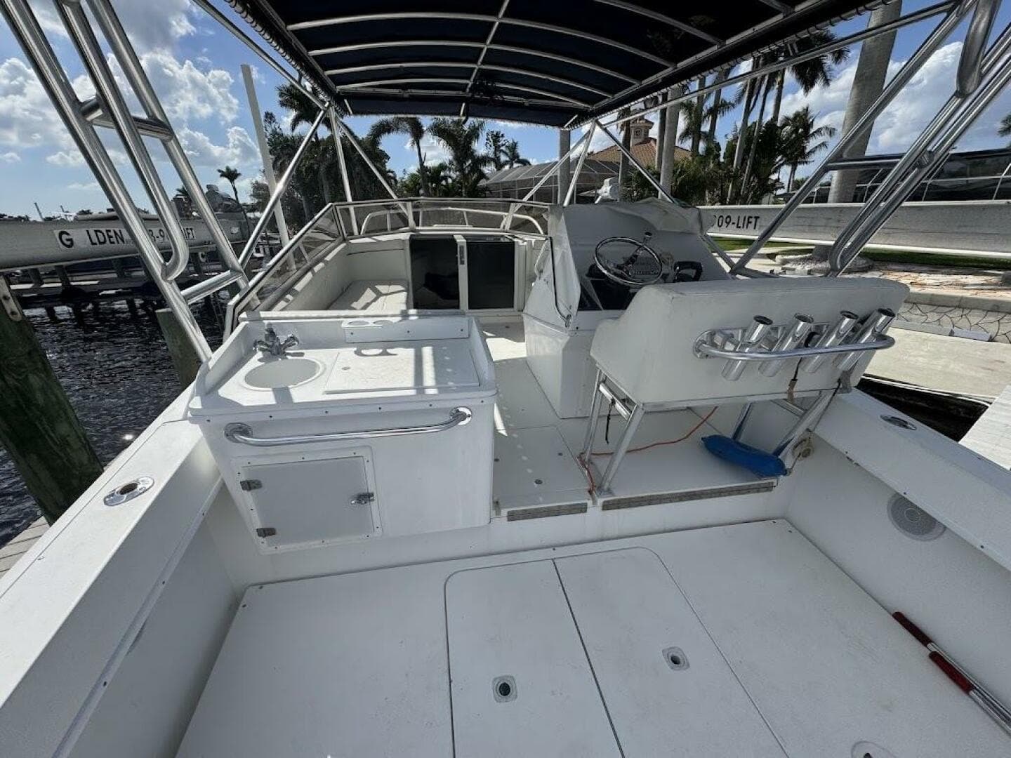 2001 Contender — photo 19