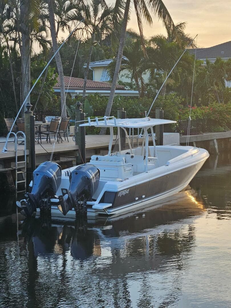 2005 Intrepid — photo 4