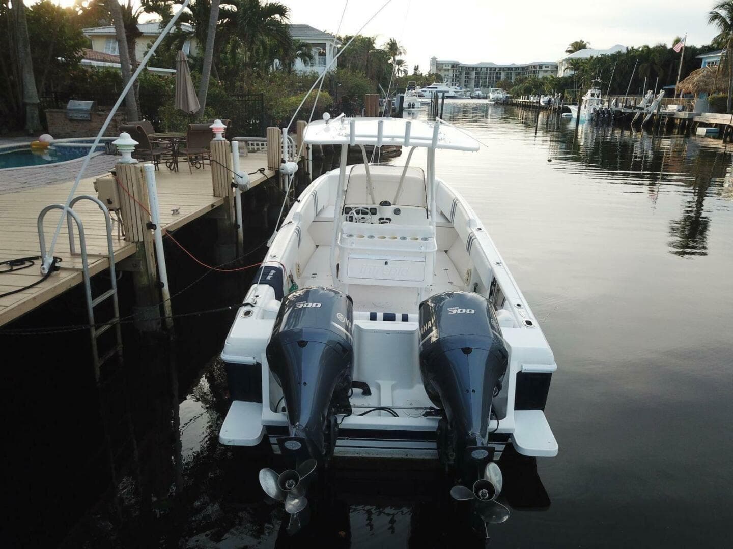 2005 Intrepid — photo 7