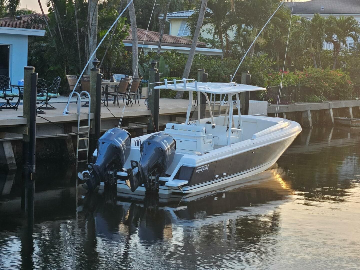 2005 Intrepid — photo 5