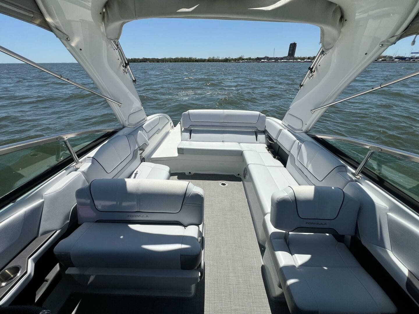 2022 Formula 290 Br — photo 10