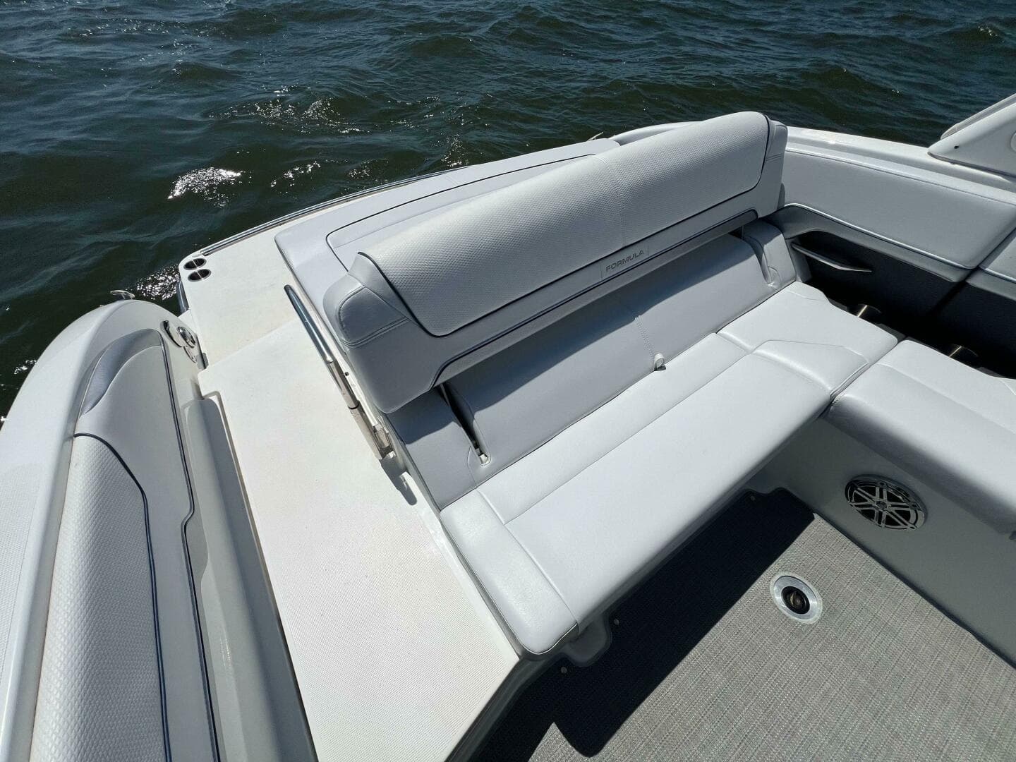 2022 Formula 290 Br — photo 19