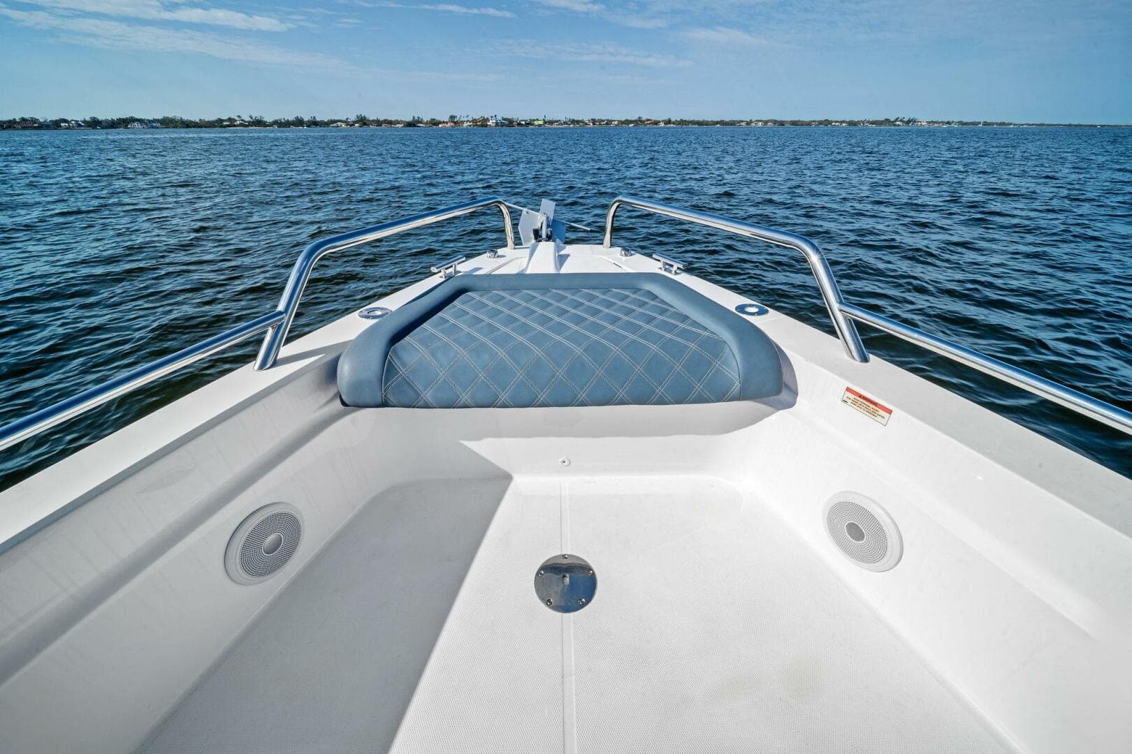 2022 Axopar 37 XC Cross Cabin — photo 36