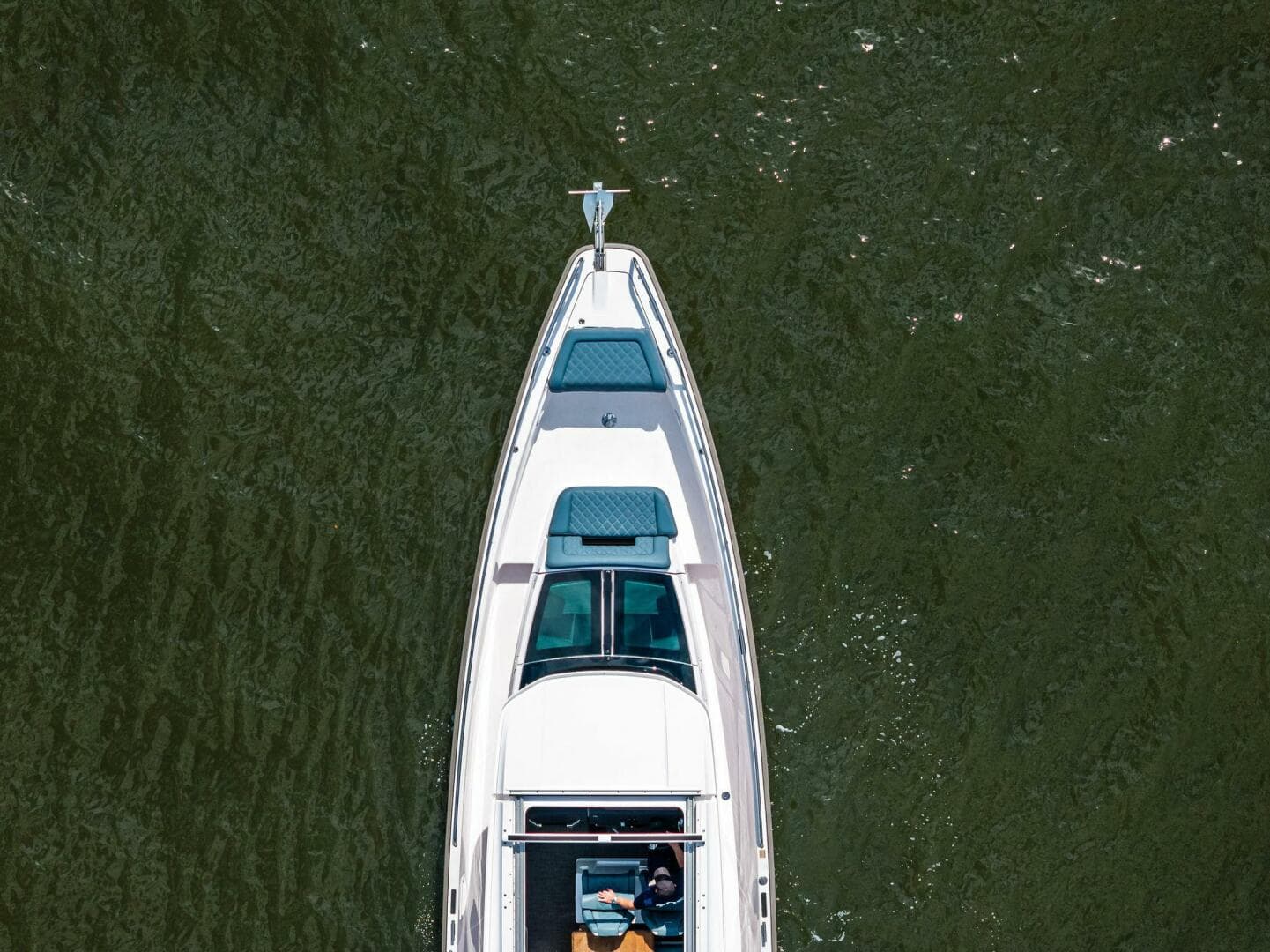 2022 Axopar 37 XC Cross Cabin — photo 43