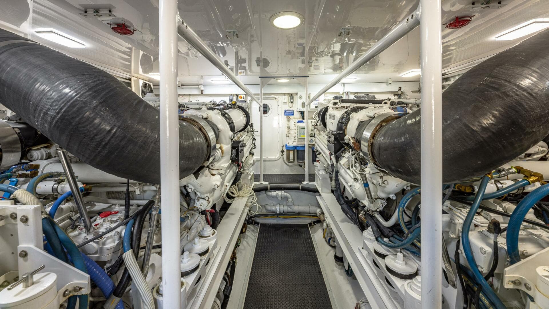 2004 Viking Boats — photo 97