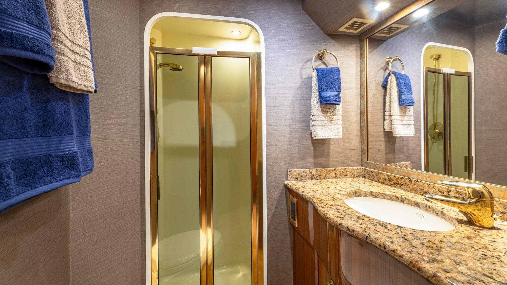 2004 Viking Boats — photo 84