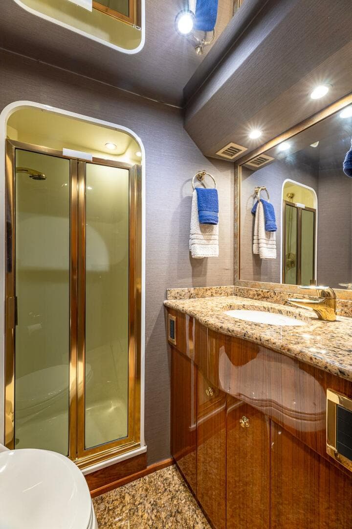 2004 Viking Boats — photo 85