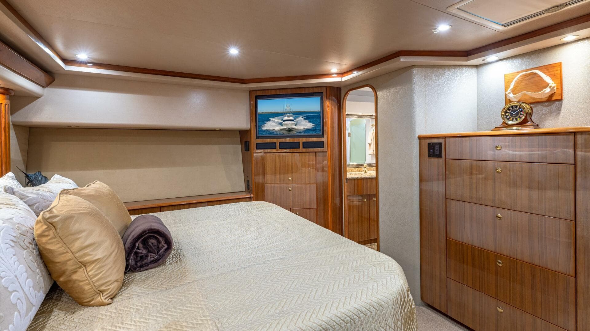 2004 Viking Boats — photo 76