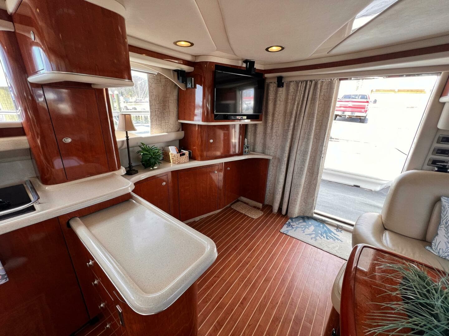 2004 Sea Ray 480 Sedan Bridge — photo 28