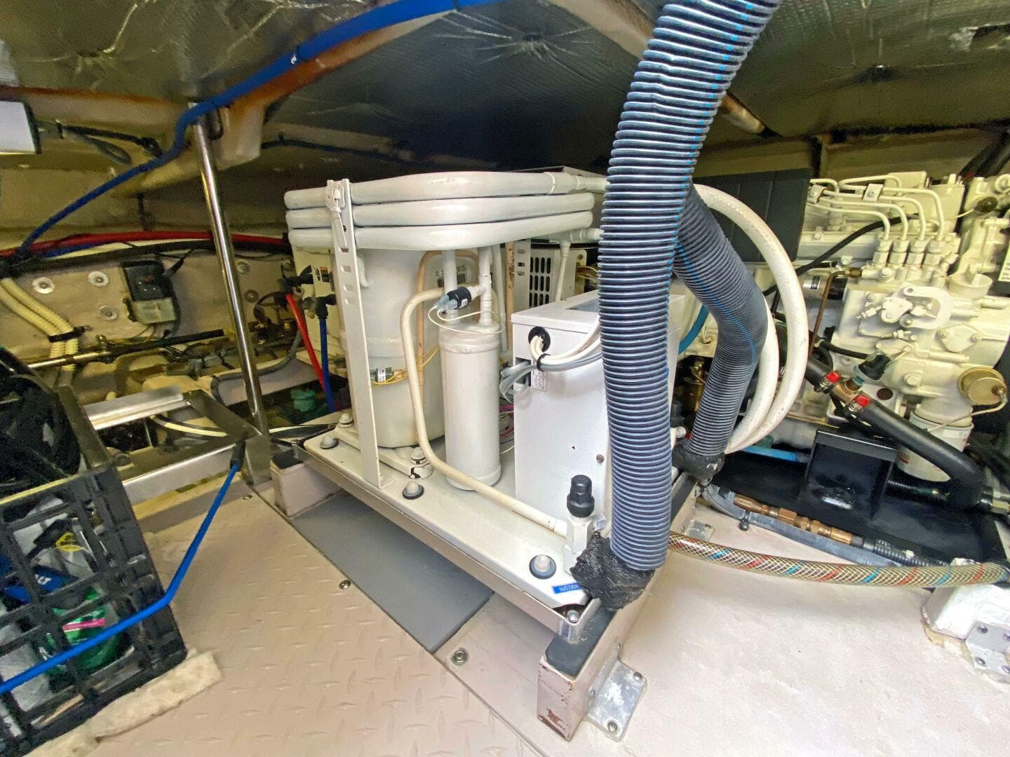 2004 Sea Ray 480 Sedan Bridge — photo 58