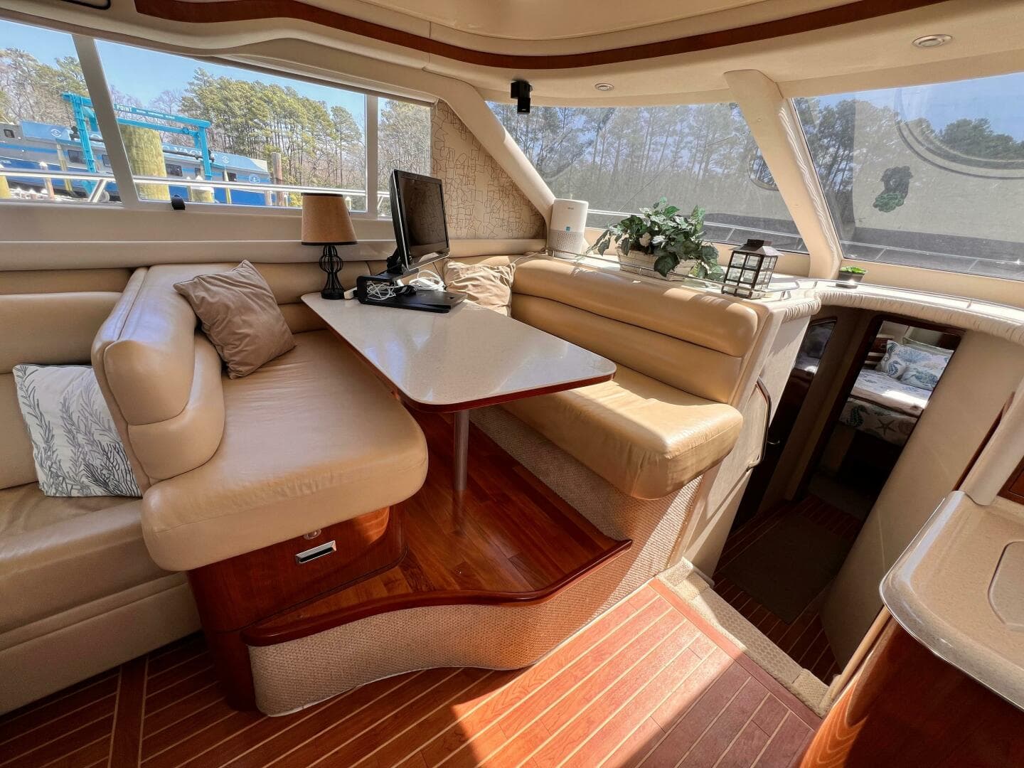 2004 Sea Ray 480 Sedan Bridge — photo 15