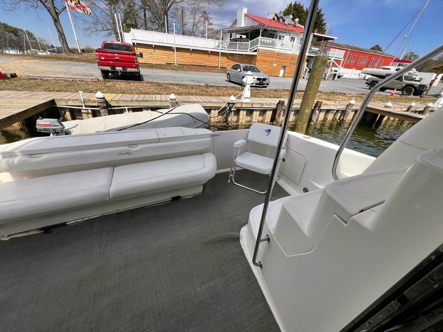 2004 Sea Ray 480 Sedan Bridge — photo 33