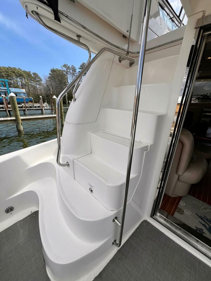 2004 Sea Ray 480 Sedan Bridge — photo 46