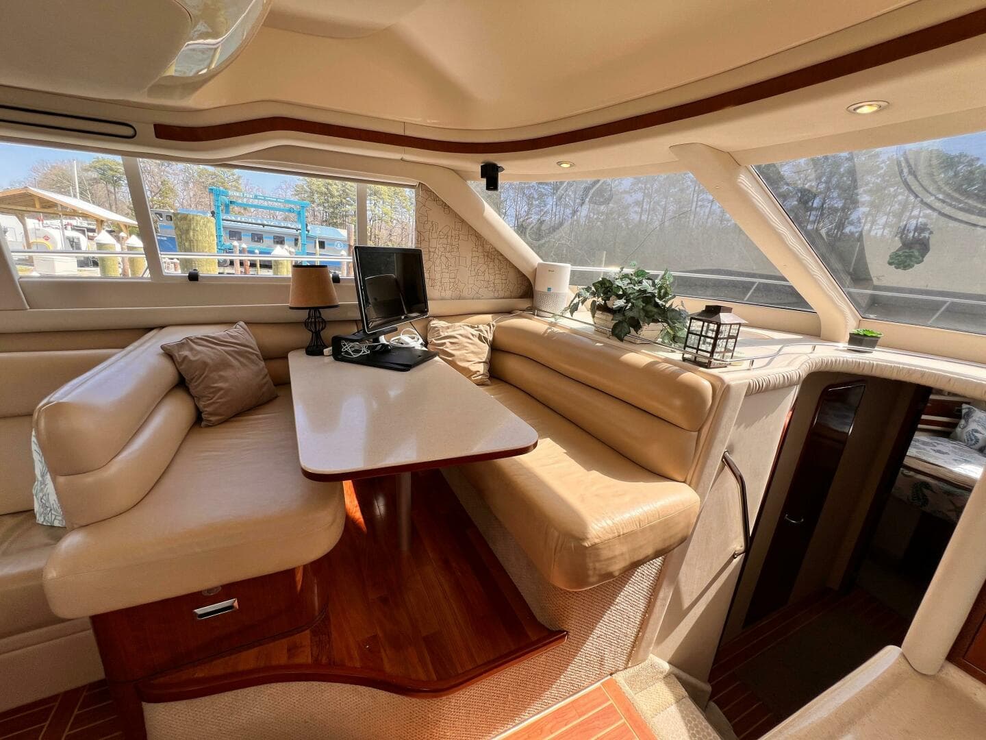 2004 Sea Ray 480 Sedan Bridge — photo 26