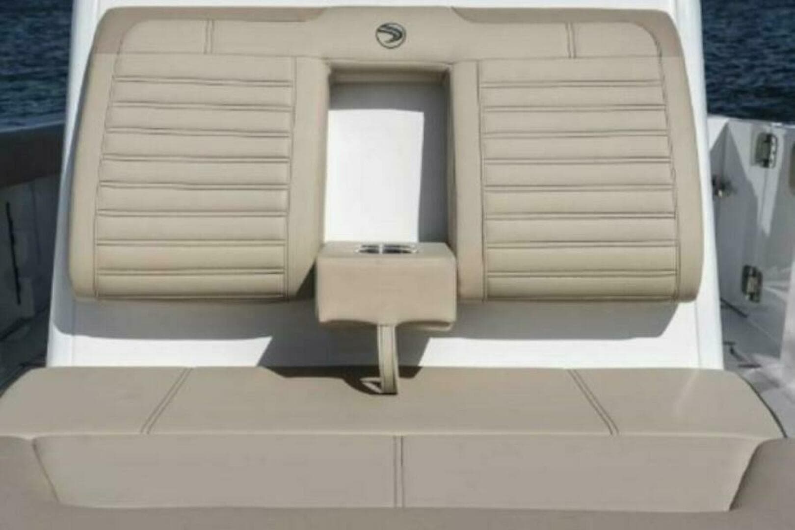 2025 Edgewater 340 CC — photo 8