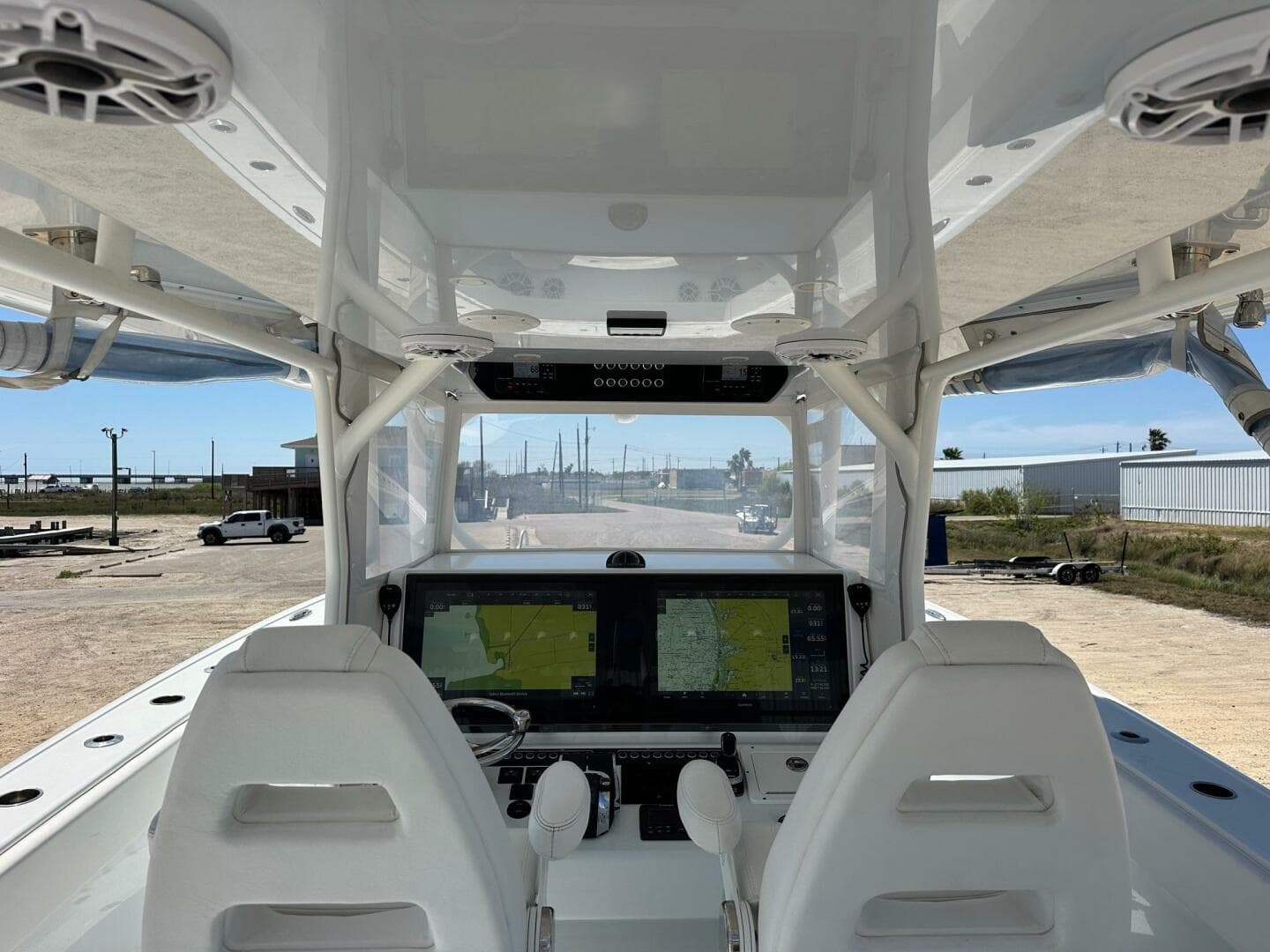 2022 Freeman 42 Lr — photo 12