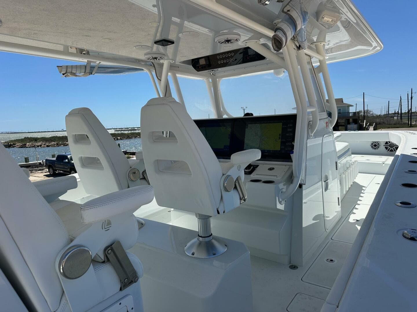 2022 Freeman 42 Lr — photo 14