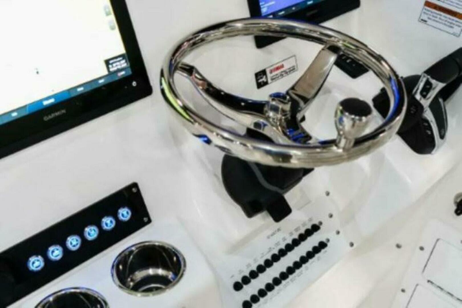 2025 Edgewater 280 CX — photo 5